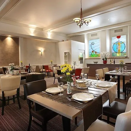 Des Eaux Hotel 3*
