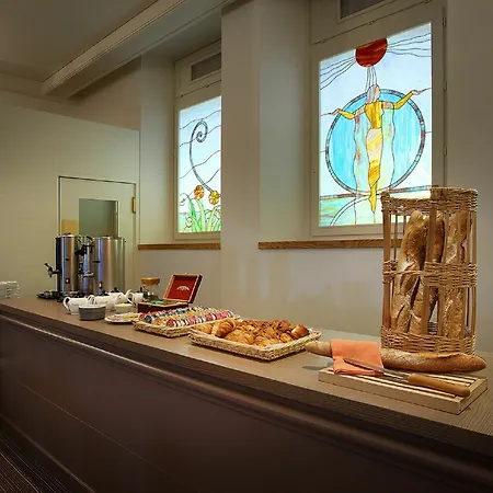 Des Eaux Hotel 3*