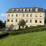 Des Eaux