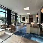 Des Eaux 3* إيكس ليه با