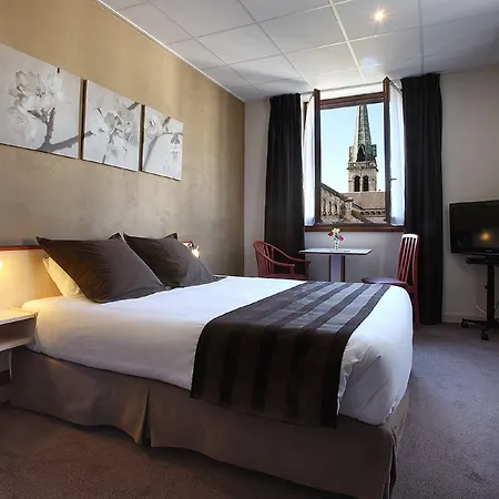 Hotel Des Eaux Aix-les-Bains
