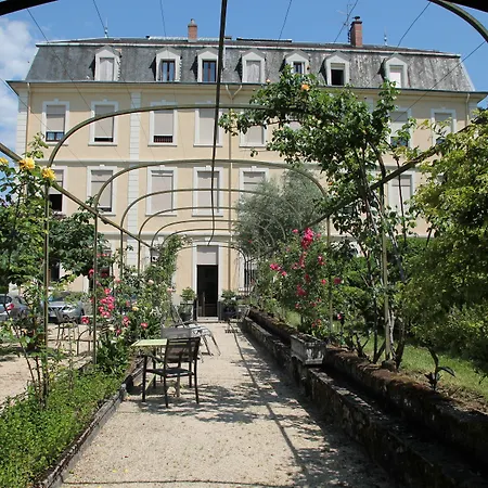 Des Eaux Otel Aix-les-Bains