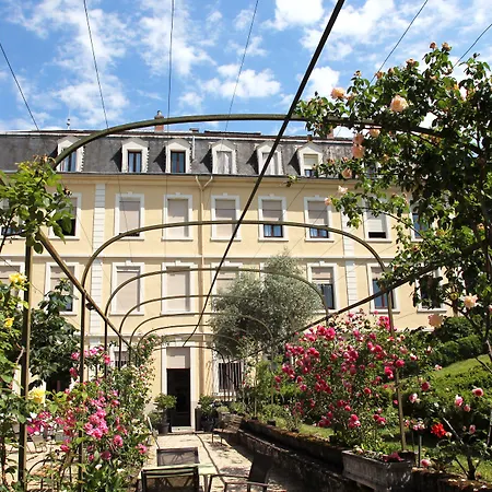 Hotel Des Eaux Aix-les-Bains