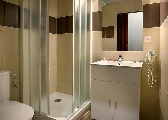 Des Eaux 3* Aix-les-Bains